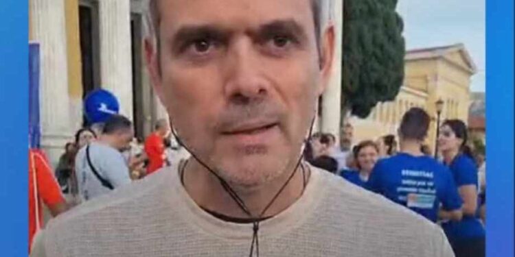 Ο Κώστας Καραγκούνης στον 40ο Αυθεντικό Μαραθώνιο Αθηνών