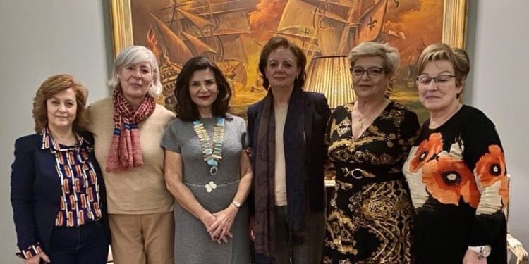 Επίσκεψη της Διοικητού Ελένης Παναγιώτου στον Όμιλο IW Αγρινίου