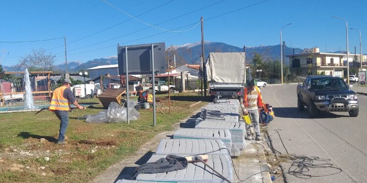 Ξεκίνησαν οι εργασίες στην είσοδο του Παναιτωλίου από την Περιφέρεια