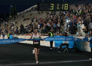 Νικητής ο Αγρινιώτης Νίκος Σταμούλης στα 10χλμ, στον 40ο Μαραθώνιο της Αθήνας-Συγχαρητήρια δημάρχου