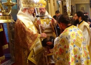 Σε κλίμα συγκίνησης η χειροτονία του π. Κωνσταντίνου στην Αμφιλοχία