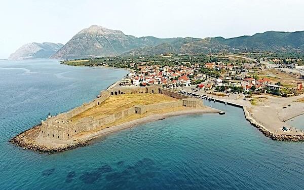Η διάβρωση της ακτογραμμής Αντιρρίου-Ρίζα στο επίκεντρο σύσκεψης την Πέμπτη