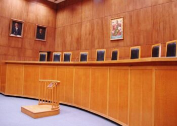 Φορολογία ελεύθερων επαγγελματιών: «Στα όπλα» οι δικηγόροι – Τι αποφάσισε το ΔΣ