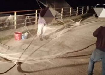 Αμβρακικός Κόλπος/Αλλοδαποί ψαράδες, αλιεύαν με παράνομες αυτοσχέδιες ιχθυοπαγίδες