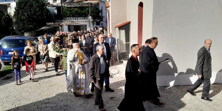 Με θρησκευτική κατάνυξη ο εορτασμός της Παναγίας της «Γρίπης» στα Καλύβια