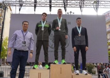 Οι αθλητές Κώστας & Νίκος Σταμούλης στον 40ο Μαραθώνιο  Αθήνας/Ευχές από δήμαρχο Αγρινίου