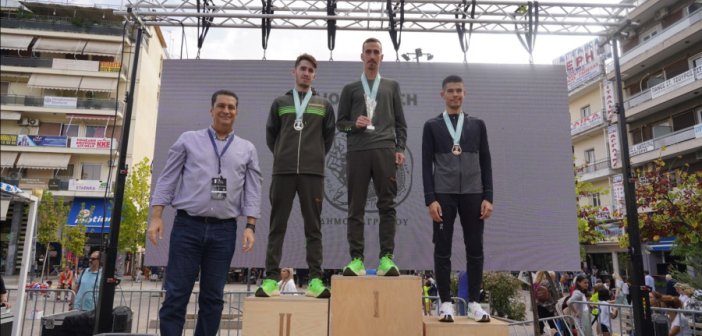 Οι αθλητές Κώστας & Νίκος Σταμούλης στον 40ο Μαραθώνιο Αθήνας/Ευχές από δήμαρχο Αγρινίου