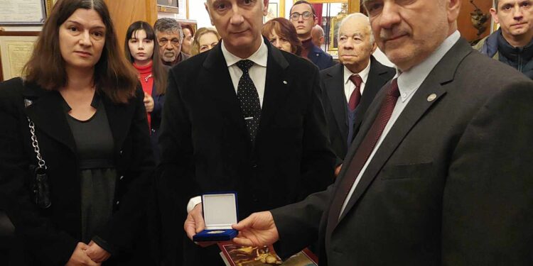Μεσολόγγι: Σε κλίμα συγκίνησης τιμήθηκε ο αείμνηστος Κωνσταντίνος Παπαδόπουλος