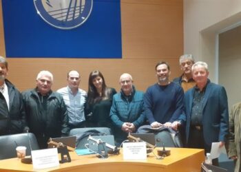 Την ομόφωνη αντίθεσή της σε οποιαδήποτε προσπάθεια εκτροπής του Αχελώου εξέφρασε η Επιτροπή Περιβάλλοντος και Φυσικών Πόρων της Περιφέρειας