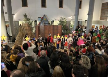 Αγρίνιο:θεατρική παράσταση “Το δώρο της παπλωματούς” από το “Καλλιτεχνοχώρι”