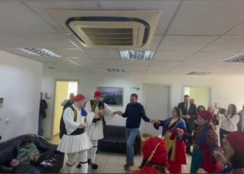 Λεβέντικα χόρεψε ο Νεκτάριος Φαρμάκης !