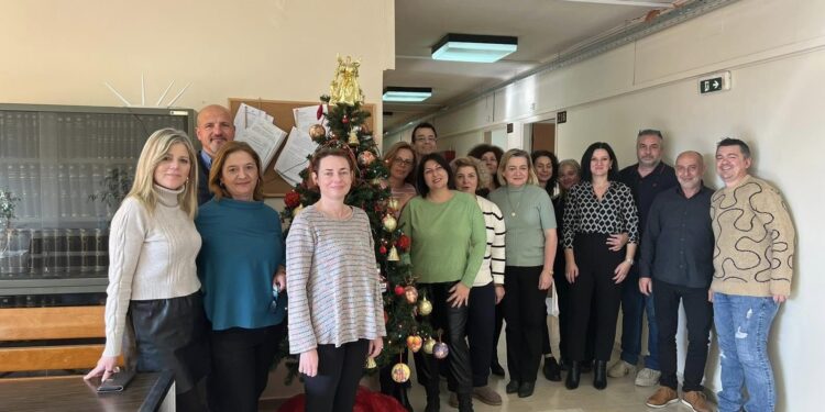 Αγρίνιο: Το Πρωτοδικείο σε χριστουγεννιάτικο κλίμα!