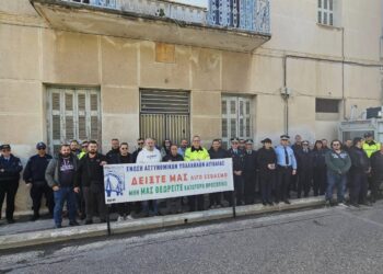 Διαμαρτυρία αστυνομικών και στο Μεσολόγγι