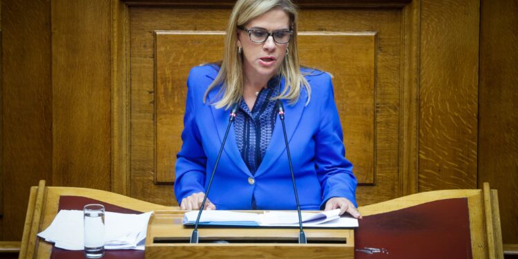 Τέμπη: Ζήτησε αυτοεξαίρεση από την εξεταστική επιτροπή η Ζωή Ράπτη