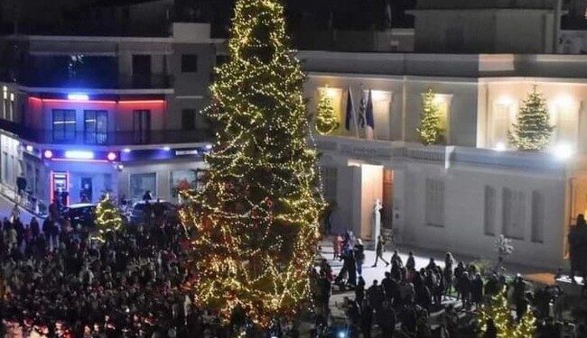 Αύριο, Παρασκευή ανάβει το Χριστουγεννιάτικο Δέντρο στο Μεσολόγγι