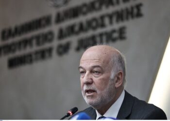 Φλωρίδης: Κοινωφελής εργασία για ποινές κάτω από 2 έτη – Βραχιολάκι αντί περιοριστικών μέτρων