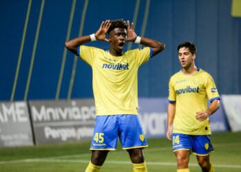 Παναιτωλικός – Κηφισιά 3-0: Ανάσανε με τριάρα και ξεκόλλησε από την τελευταία θέση