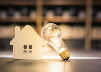 Ρεύμα: Τι προβλέπει το νέο κοινωνικό τιμολόγιο για τις πολύτεκνες οικογένειες