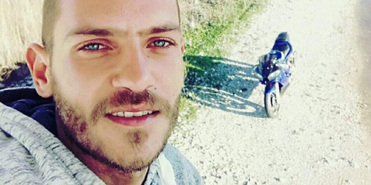 Μεσολόγγι: Κάμερα «έπιασε» τον 50χρονο κρεοπώλη να μπαίνει σε χωράφι μετά την εξαφάνιση – Βρέθηκαν γάντια στην περιοχή