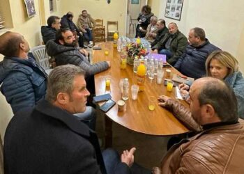 Η Χριστίνα Σταρακά στο Ευηνοχώρι δίπλα στους αγρότες: Το ΠΑΣΟΚ θα δώσει ανάσα ζωής στην αγροτιά, που διέλυσε η Νέα Δημοκρατία και οι πολιτικές της