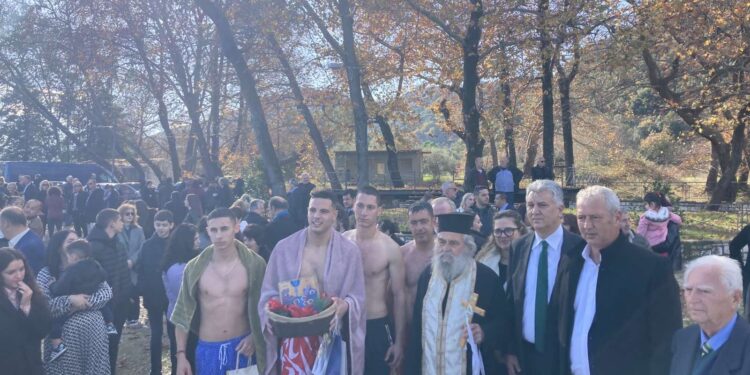 Καψοράχη Αγρινίου: Εορτασμός Θεοφανίων στην παραλία Μούρτος