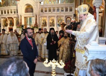 Στον Νεκτάριο Φαρμάκη απονεμήθηκε το μετάλλιο του Άγιου Ανδρέα