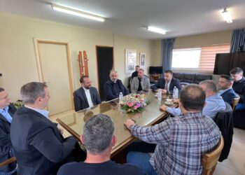 Συνάντηση Δημάρχου Μεσολογγίου Σπύρου Διαμαντόπουλου με τον Περιφερειάρχη, Νεκτάριο Φαρμάκη