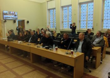 Δημοτικό Συμβούλιο Αγρινίου: εξελέγη το νέο προεδρείο & η δημοτική επιτροπή