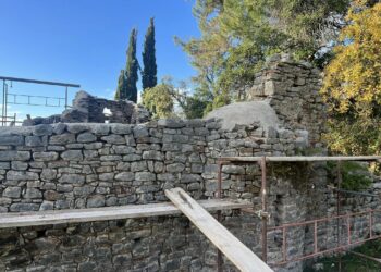 Θέρμο:Εργασίες στερέωσης του ερειπιώδους Ναού της Αγίας Σοφίας