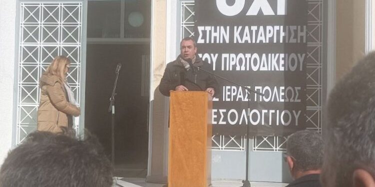 Σύσσωμο το Δ.Σ του Εμποροβιομηχανικού Συλλόγου Μεσολογγίου στην πανδημοτική κινητοποίηση