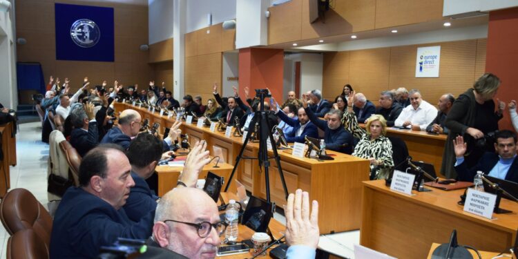 Εξελέγη το νέο προεδρείο του Περιφερειακού Συμβουλίου Δυτικής Ελλάδας