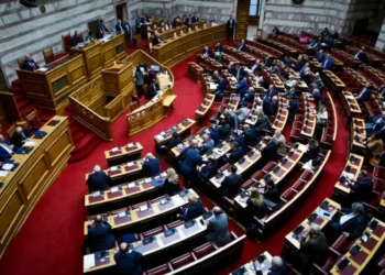 Boυλή: Mε 158 υπέρ ψηφίστηκε η επιστολική ψήφος στις ευρωεκλογές-Απορρίφθηκε για τις εθνικές