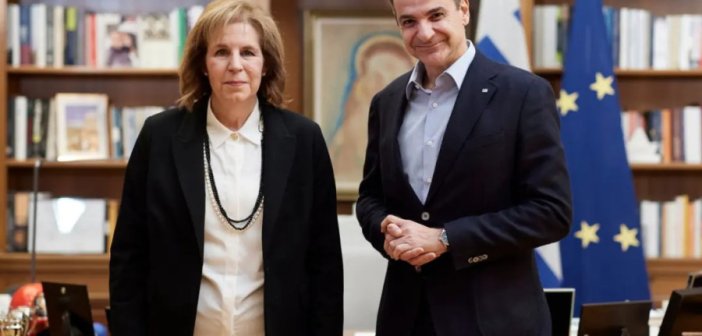 Η Εύη Χριστοφιλοπούλου στη Νέα Δημοκρατία