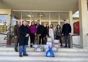 Νέα Δυτική Ελλάδα: Επίσκεψη στο Κωνσταντοπούλειο και παράδοση τροφίμων μακράς διάρκειας