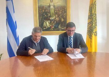 Υπογράφηκε η σύμβαση εκτέλεσης του μεγαλύτερου έργου του δήμου : «Αποχέτευση ακαθάρτων και ΕΕΛ ΔΔ Κανδήλας, Μύτικα, και Βάρνακα