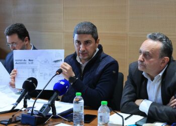 Αυγενάκης: Με πράξεις στηρίζουμε την κτηνοτροφία – Μήνυμα σε κυκλώματα της αγοράς: «Δεν θα χαριστούμε σε κανέναν. Τίποτα δεν θα μείνει ατιμώρητο»