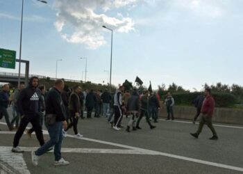 Μπλόκο Χαλικίου: Έκλεισαν την κυκλοφορία και σήμερα προς Ιόνια Οδό