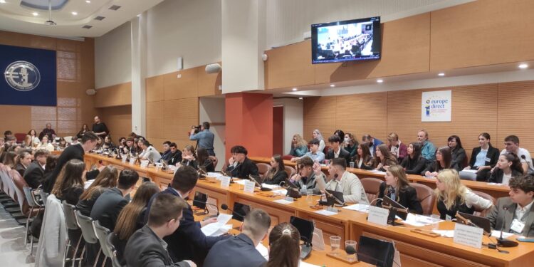 Δράση προσομοίωσης με θέμα την έμφυλη βία και την ισότητα των φύλων από το Κέντρο Ευρωπαϊκής Πληροφόρησης της Περιφέρειας