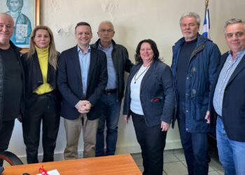 Συνάντηση Σάκη Τορουνίδη με τον Δήμαρχο Αθηναίων Χάρη Δούκα στο Δημαρχείο Αμφιλοχίας