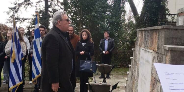 Δήμος Ζηρού: Επιμνημόσυνη δέηση και κατάθεση στεφάνων στο Μνημείο Μπιζανομάχων