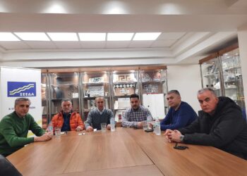 Συνέντευξη τύπου των μελών του νέου συλλόγου «Εμπόρων και Επιχειρηματιών δήμου Αγρινίου» (φωτο-βιντεο)