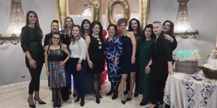 Η Ένωση Γυναικών Παναιτωλίου έκλεισε 10 χρόνια δράσης και γιορτάστηκε με ένα υπέροχο γλέντι!