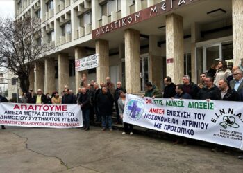 Αγρίνιο:Δίκη ιατρών-πράξη 2η και κλήσεις σε απολογία-Βολές κατά Καρβέλη (βιντεο)