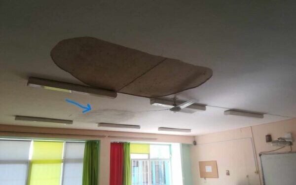 Γυμνάσιο Αιτωλικού/κατά την διάρκεια του μαθήματος, έπεσαν σοβάδες σε αίθουσα