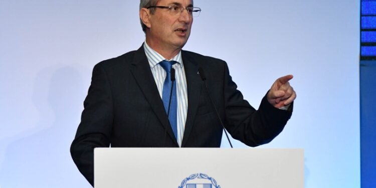 O δήμαρχος Θέρμου Σπ. Κωνσταντάρας υποψήφιος για την προεδρία της ΠΕΔ