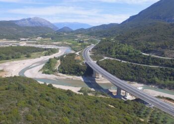 Μέχρι τη Μ. Εβδομάδα η παράδοση της γέφυρας Ευήνου
