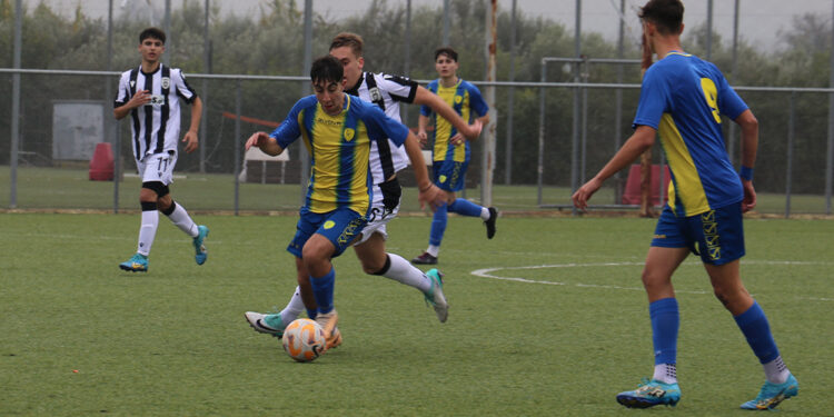 Παναιτωλικός:Νίκησε η Κ17 έχασε η Κ19