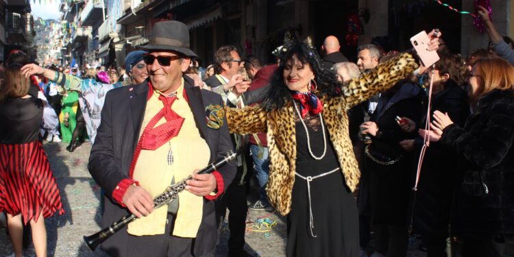 Σε αποκριάτικους ρυθμούς ο Δήμος Αμφιλοχίας – Ετοιμάζεται 10ημερο ξεφάντωμα