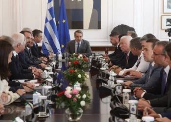 Και ο Ν.Φαρμάκης στη συνάντηση Μητσοτάκη με τους περιφερειάρχες