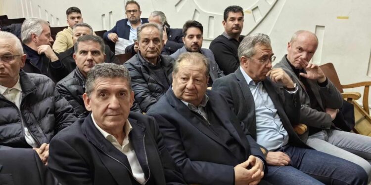 Επανεκλογή Παπαδόπουλου στην ΠΕΔ Δυτικής Ελλάδας με μικρή διαφορά από τον Σ.Κωνσταντάρα